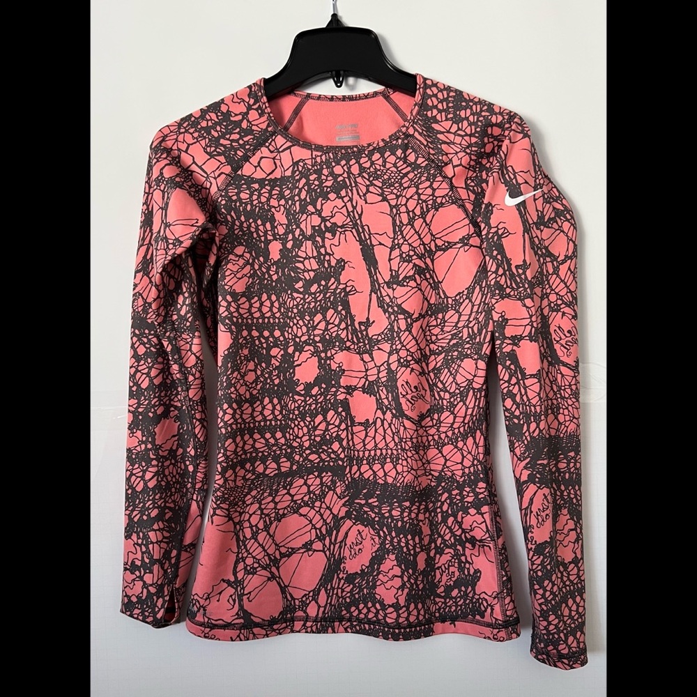 Nike Pro Long Sleeve Athletic Shirt Tee Salmon/Coral Size S